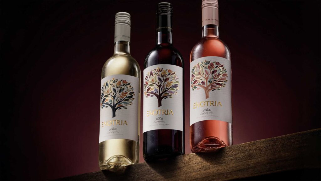 ENOTRIA: Νέο Έτος - Νέα Ετικέτα.